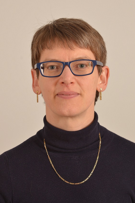 Dr Sandra Scott Hayward