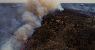 Chernobyl fires: what could go wrong with nuclear weapons
