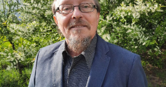 Prof. Valentin Yakushik