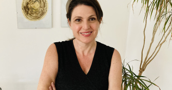 Ms Georgia Holmer