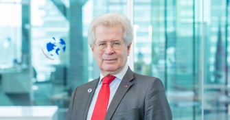 Speech: Après cinq siècles de domination  occidentale, quel avenir pour  le monde ?