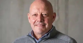Dr Peter Batchelor
